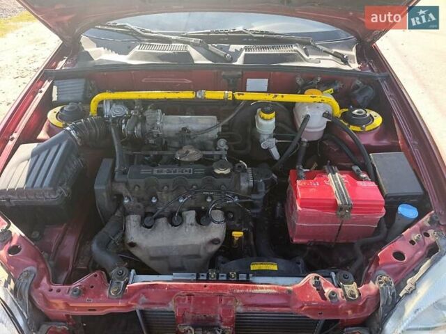 Дэу Ланос, объемом двигателя 1.5 л и пробегом 313 тыс. км за 2430 $, фото 3 на Automoto.ua