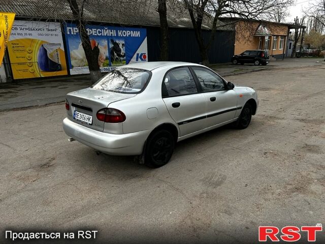 Дэу Ланос, объемом двигателя 15 л и пробегом 214 тыс. км за 1650 $, фото 5 на Automoto.ua
