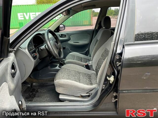 Дэу Ланос, объемом двигателя 1.5 л и пробегом 211 тыс. км за 2650 $, фото 10 на Automoto.ua