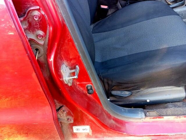 Деу Ланос, об'ємом двигуна 1.5 л та пробігом 40 тис. км за 1700 $, фото 2 на Automoto.ua