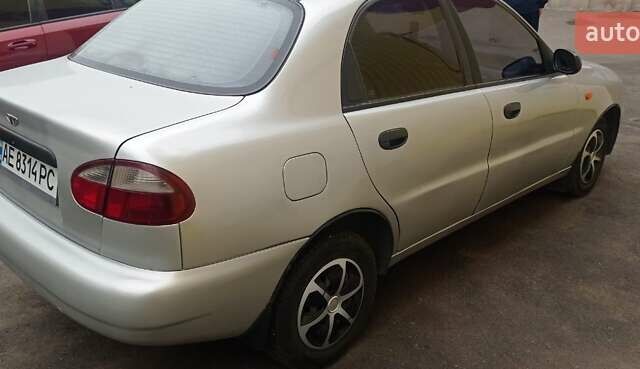 Деу Ланос, об'ємом двигуна 1.5 л та пробігом 387 тис. км за 2800 $, фото 4 на Automoto.ua