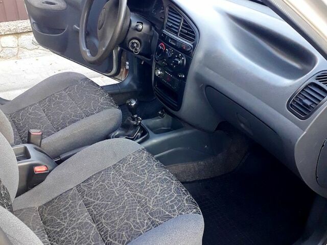 Дэу Ланос, объемом двигателя 1.5 л и пробегом 188 тыс. км за 2499 $, фото 12 на Automoto.ua