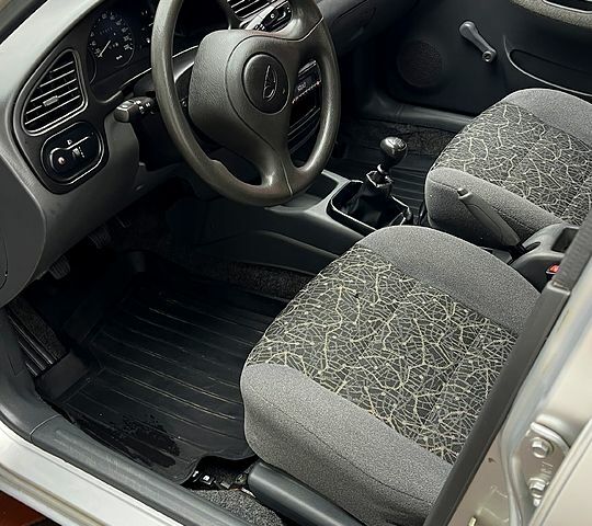 Дэу Ланос, объемом двигателя 1.5 л и пробегом 101 тыс. км за 2950 $, фото 7 на Automoto.ua