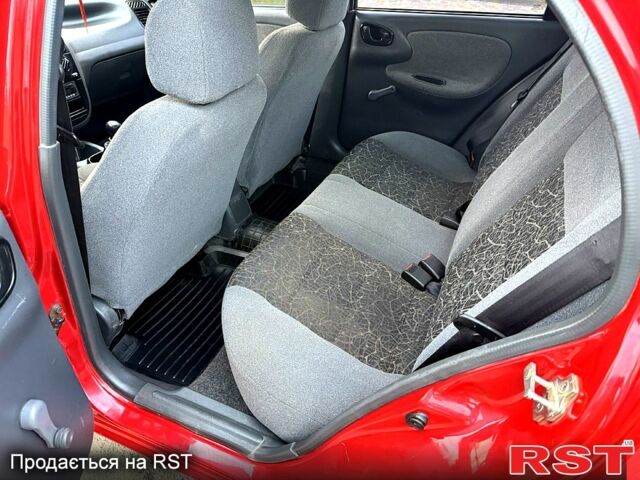 Деу Ланос, об'ємом двигуна 1.4 л та пробігом 194 тис. км за 2200 $, фото 4 на Automoto.ua