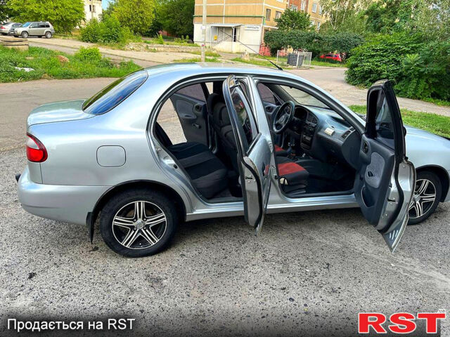 Дэу Ланос, объемом двигателя 1.4 л и пробегом 137 тыс. км за 2800 $, фото 8 на Automoto.ua