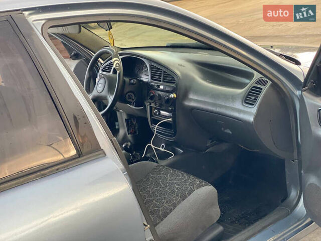 Дэу Ланос, объемом двигателя 1.5 л и пробегом 196 тыс. км за 2100 $, фото 4 на Automoto.ua
