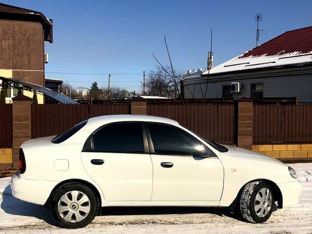 Дэу Ланос, объемом двигателя 15 л и пробегом 134 тыс. км за 3200 $, фото 9 на Automoto.ua