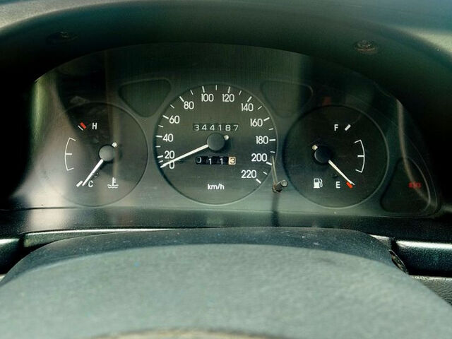 Дэу Ланос, объемом двигателя 1.4 л и пробегом 200 тыс. км за 2000 $, фото 4 на Automoto.ua