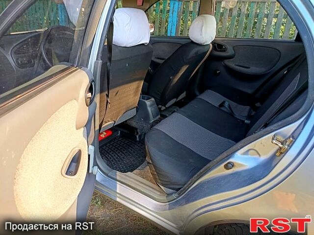 Дэу Ланос, объемом двигателя 1.5 л и пробегом 62 тыс. км за 2410 $, фото 3 на Automoto.ua