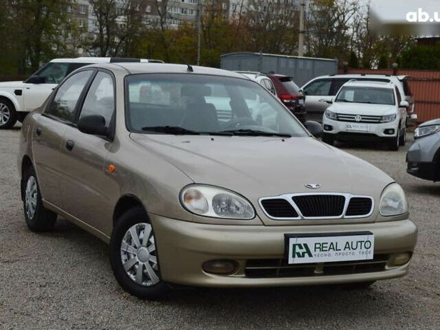 Дэу Ланос, объемом двигателя 0 л и пробегом 268 тыс. км за 2900 $, фото 3 на Automoto.ua