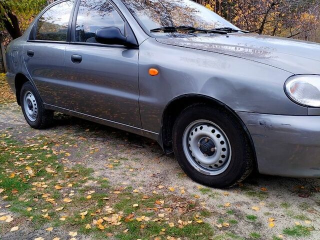 Деу Ланос, об'ємом двигуна 1.4 л та пробігом 53 тис. км за 2600 $, фото 7 на Automoto.ua
