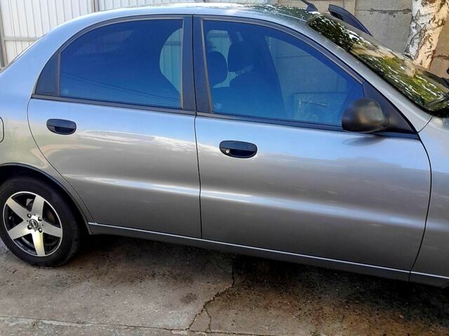 Деу Ланос, об'ємом двигуна 1.4 л та пробігом 160 тис. км за 3500 $, фото 3 на Automoto.ua