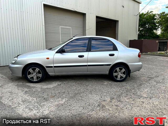 Дэу Ланос, объемом двигателя 1.4 л и пробегом 137 тыс. км за 2800 $, фото 1 на Automoto.ua