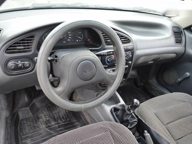 Дэу Ланос, объемом двигателя 0 л и пробегом 268 тыс. км за 2900 $, фото 6 на Automoto.ua