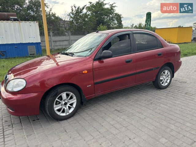 Деу Ланос, об'ємом двигуна 1.5 л та пробігом 270 тис. км за 2000 $, фото 1 на Automoto.ua