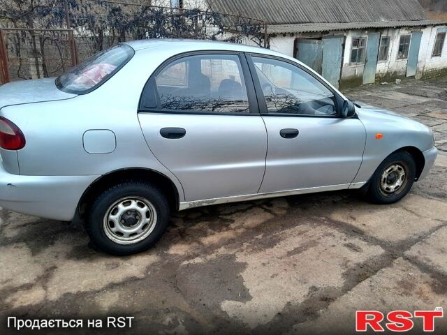 Дэу Ланос, объемом двигателя 15 л и пробегом 211 тыс. км за 2300 $, фото 2 на Automoto.ua