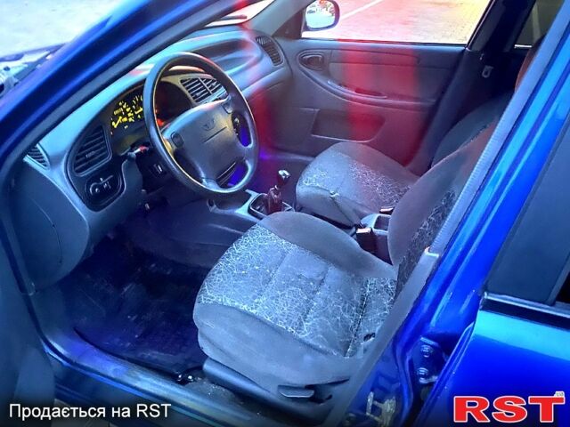 Дэу Ланос, объемом двигателя 1.6 л и пробегом 210 тыс. км за 2000 $, фото 5 на Automoto.ua