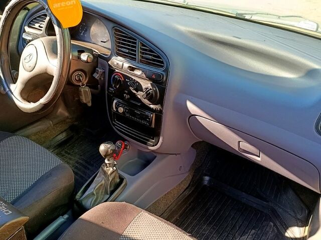 Дэу Ланос, объемом двигателя 1.4 л и пробегом 182 тыс. км за 1799 $, фото 10 на Automoto.ua