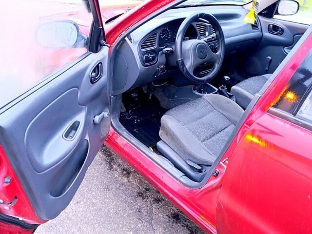 Дэу Ланос, объемом двигателя 1.4 л и пробегом 185 тыс. км за 1399 $, фото 1 на Automoto.ua