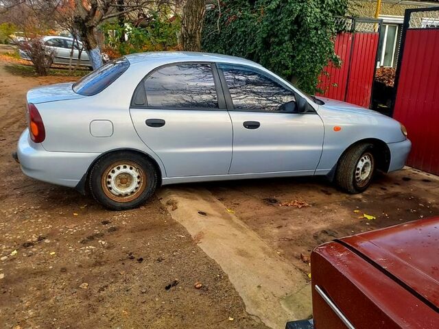 Дэу Ланос, объемом двигателя 1.5 л и пробегом 130 тыс. км за 2800 $, фото 4 на Automoto.ua
