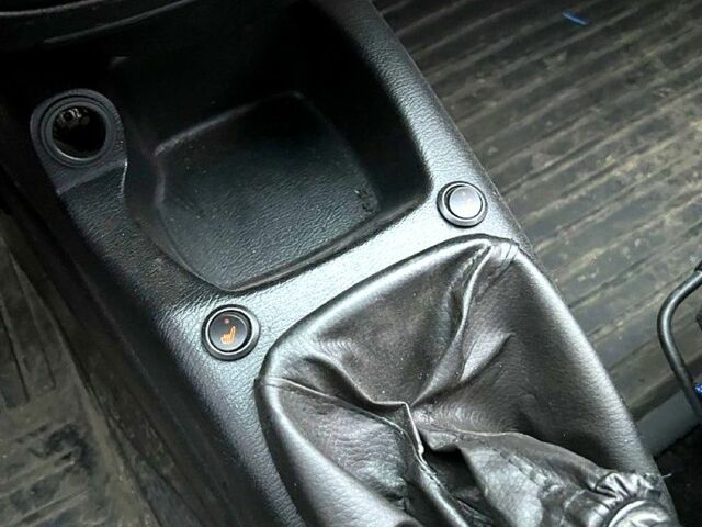 Дэу Ланос, объемом двигателя 1.5 л и пробегом 150 тыс. км за 2200 $, фото 10 на Automoto.ua