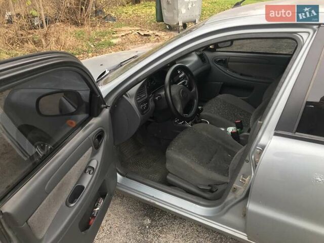 Деу Ланос, об'ємом двигуна 0 л та пробігом 300 тис. км за 2000 $, фото 8 на Automoto.ua