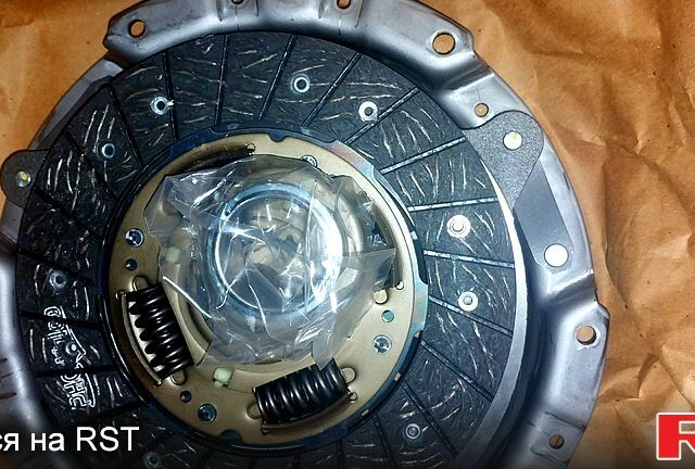 Дэу Ланос, объемом двигателя 15 л и пробегом 0 тыс. км за 1500 $, фото 3 на Automoto.ua