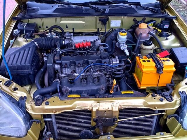 Жовтий Деу Ланос, об'ємом двигуна 1.5 л та пробігом 260 тис. км за 2450 $, фото 8 на Automoto.ua