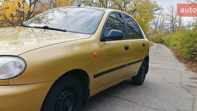 Дэу Ланос 2007 в Запорожье на Automoto.ua Желтый Дэу Ланос, объемом двигателя 1.5 л и пробегом 89 тыс. км за 3200 $, фото 5 на Automoto.ua