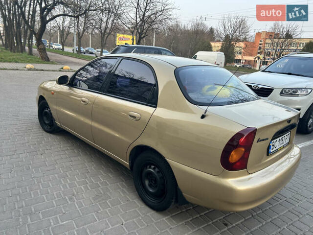 Желтый Дэу Ланос, объемом двигателя 1.6 л и пробегом 240 тыс. км за 2700 $, фото 11 на Automoto.ua