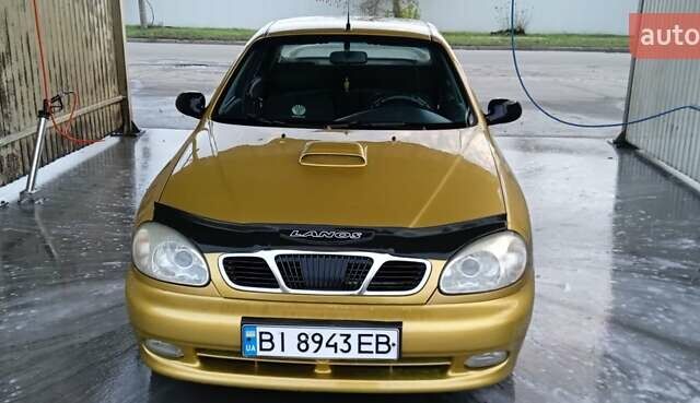 Жовтий Деу Ланос, об'ємом двигуна 1.5 л та пробігом 200 тис. км за 3200 $, фото 1 на Automoto.ua