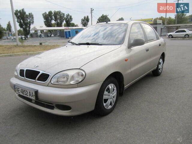 Дэу Ланос 2004 в Днепре (Днепропетровске) на Automoto.ua Желтый Дэу Ланос, объемом двигателя 1.5 л и пробегом 147 тыс. км за 3500 $, фото 26 на Automoto.ua