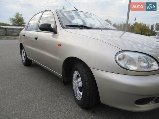Дэу Ланос 2004 в Днепре (Днепропетровске) на Automoto.ua Желтый Дэу Ланос, объемом двигателя 1.5 л и пробегом 147 тыс. км за 3500 $, фото 18 на Automoto.ua