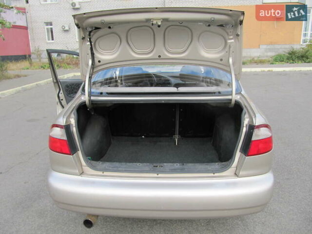 Дэу Ланос 2004 в Днепре (Днепропетровске) на Automoto.ua Желтый Дэу Ланос, объемом двигателя 1.5 л и пробегом 147 тыс. км за 3500 $, фото 8 на Automoto.ua