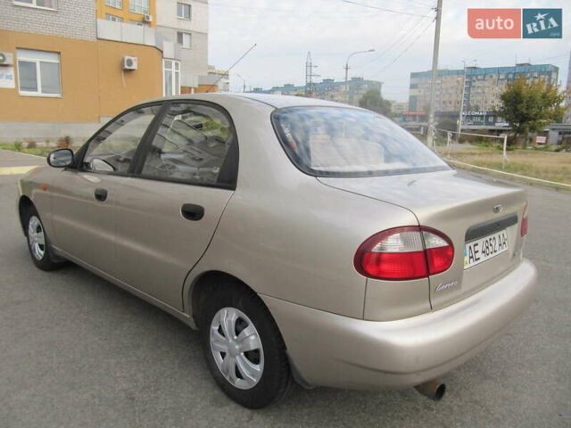 Дэу Ланос 2004 в Днепре (Днепропетровске) на Automoto.ua Желтый Дэу Ланос, объемом двигателя 1.5 л и пробегом 147 тыс. км за 3500 $, фото 25 на Automoto.ua
