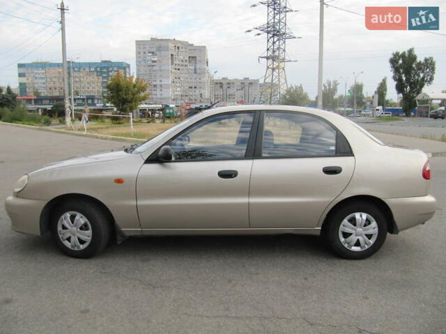 Дэу Ланос 2004 в Днепре (Днепропетровске) на Automoto.ua Желтый Дэу Ланос, объемом двигателя 1.5 л и пробегом 147 тыс. км за 3500 $, фото 16 на Automoto.ua