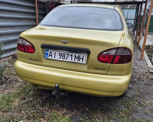 Желтый Дэу Ланос, объемом двигателя 1.5 л и пробегом 130 тыс. км за 2300 $, фото 3 на Automoto.ua