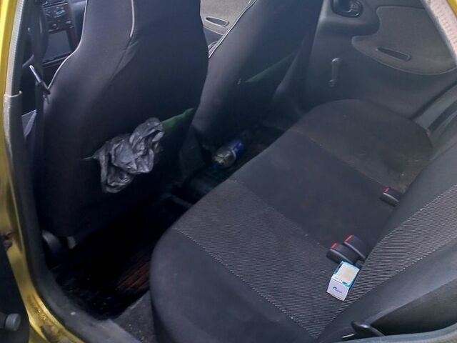 Деу Ланос 2007 у Вознесенске на Automoto.ua Жовтий Деу Ланос, об'ємом двигуна 1.4 л та пробігом 190 тис. км за 1200 $, фото 3 на Automoto.ua