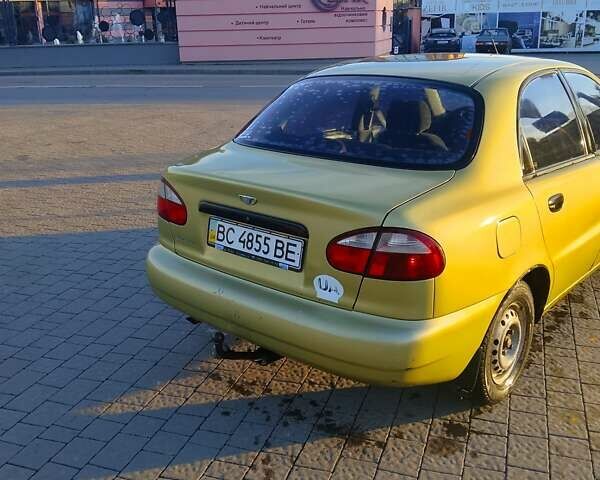 Жовтий Деу Ланос, об'ємом двигуна 1.5 л та пробігом 187 тис. км за 1100 $, фото 4 на Automoto.ua