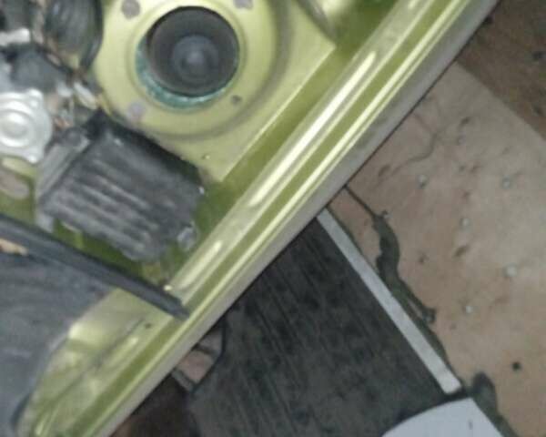 Дэу Ланос 2007 в Шишаках на Automoto.ua Желтый Дэу Ланос, объемом двигателя 1.5 л и пробегом 190 тыс. км за 2300 $, фото 2 на Automoto.ua