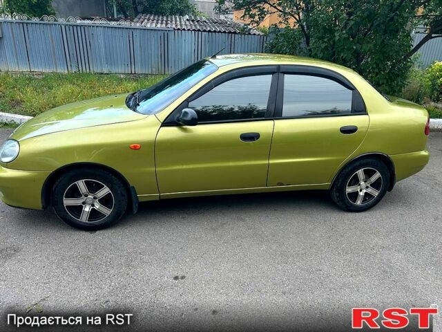 Желтый Дэу Ланос, объемом двигателя 1.5 л и пробегом 247 тыс. км за 3500 $, фото 6 на Automoto.ua