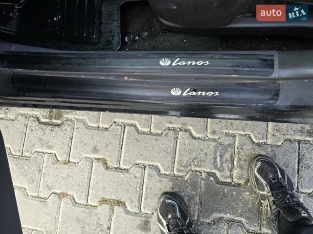 Желтый Дэу Ланос, объемом двигателя 1.5 л и пробегом 205 тыс. км за 1600 $, фото 5 на Automoto.ua