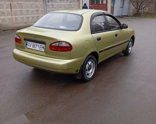 Желтый Дэу Ланос, объемом двигателя 1.39 л и пробегом 195 тыс. км за 2200 $, фото 4 на Automoto.ua