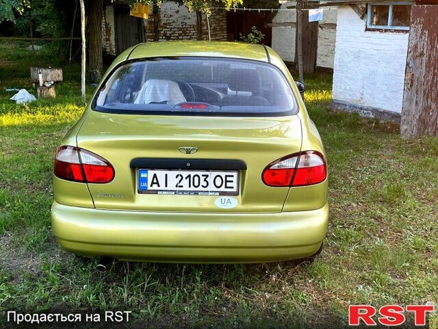 Желтый Дэу Ланос, объемом двигателя 1.5 л и пробегом 43 тыс. км за 4500 $, фото 3 на Automoto.ua