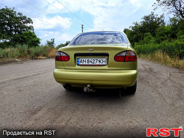 Жовтий Деу Ланос, об'ємом двигуна 1.5 л та пробігом 170 тис. км за 2800 $, фото 2 на Automoto.ua