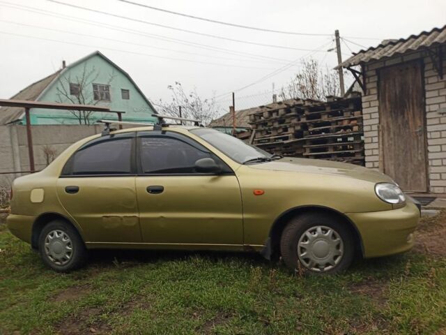 Жовтий Деу Ланос, об'ємом двигуна 1.5 л та пробігом 3 тис. км за 1700 $, фото 4 на Automoto.ua