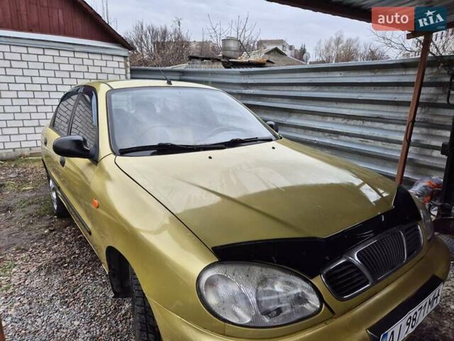 Желтый Дэу Ланос, объемом двигателя 1.5 л и пробегом 130 тыс. км за 2300 $, фото 2 на Automoto.ua