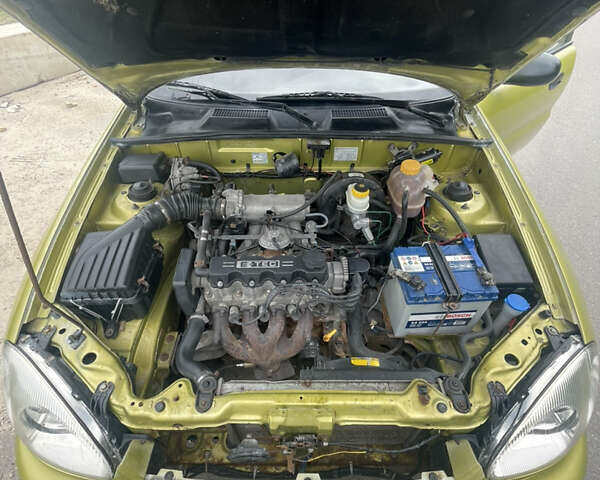Желтый Дэу Ланос, объемом двигателя 1.5 л и пробегом 371 тыс. км за 3100 $, фото 8 на Automoto.ua