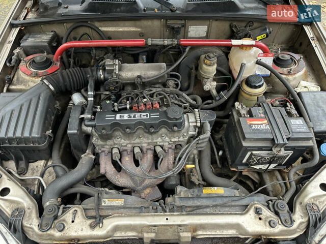 Желтый Дэу Ланос, объемом двигателя 1.5 л и пробегом 223 тыс. км за 1499 $, фото 5 на Automoto.ua