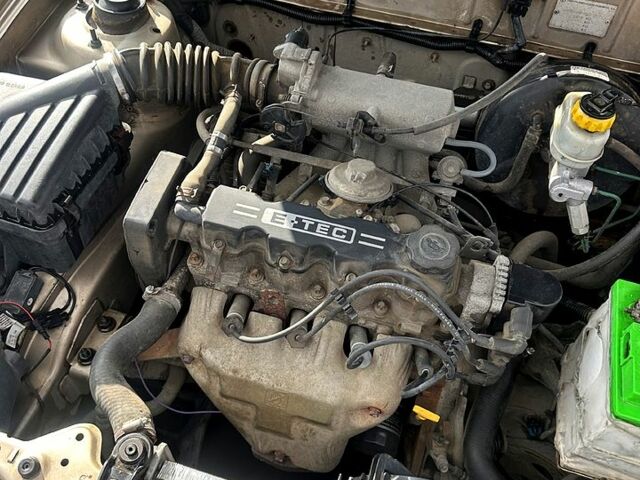 Желтый Дэу Ланос, объемом двигателя 1.5 л и пробегом 165 тыс. км за 1599 $, фото 12 на Automoto.ua